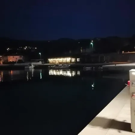 Sobe Apartma Galic Πανσιόν