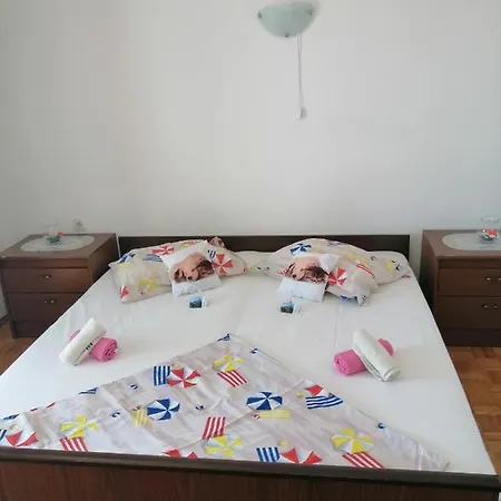 Sobe Apartma Galic Pensjonat Novi Vinodolski