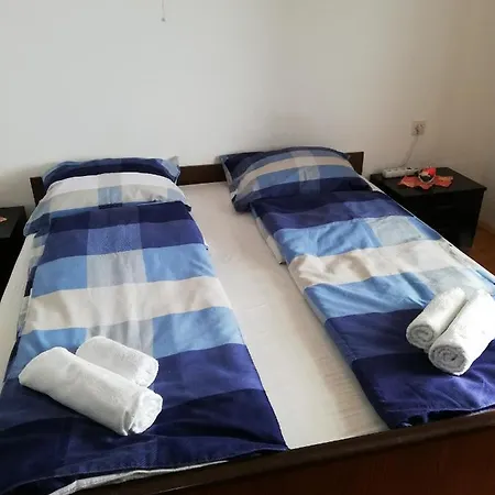 Sobe Apartma Galic
